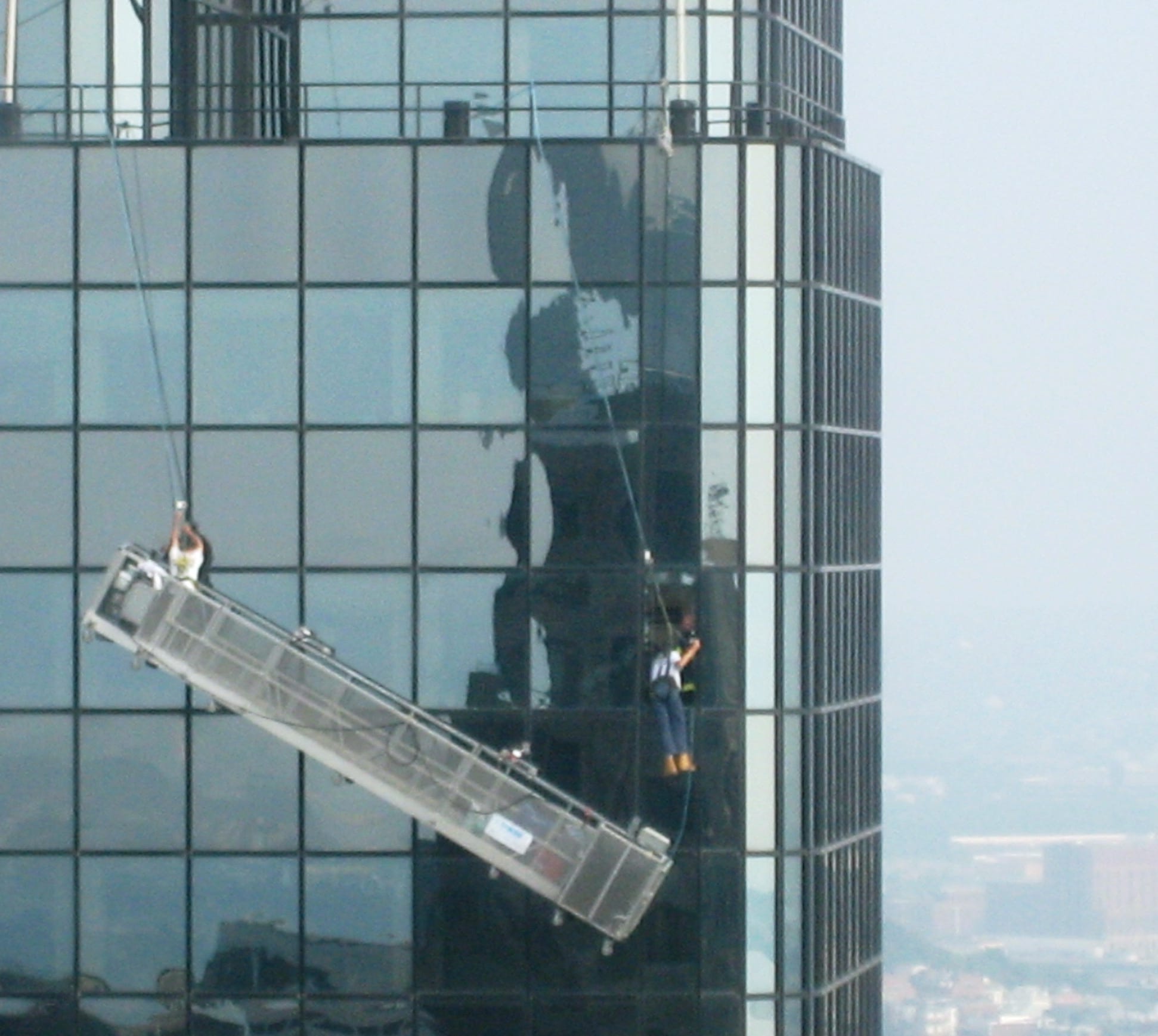 High-Rise Window Cleaning